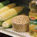 Procure este símbolo amarelo no rótulo antes de comprar qualquer produto industrializado