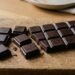 Quantos quadradinhos de chocolate uma pessoa pode consumir por dia?
