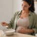 Probióticos naturais em uma rotina de cuidado com a barreira intestinal.