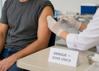 A dose única pode facilitar a proteção contra a dengue em campanhas de vacinação.