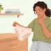 Manchas de fezes na roupa íntima sem perceber podem indicar perda involuntária do controle intestinal.