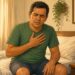 Acordar com a boca amarga e ardência no peito com frequência pode ser um dos primeiros sinais de refluxo noturno que merece atenção