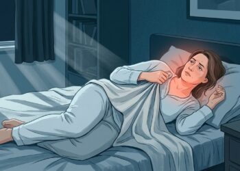 Calorões, sono ruim e piora do humor podem estar mais ligados do que parece na menopausa