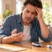 Tremor, suor frio e fome repentina podem indicar glicose baixa e merecem atenção.