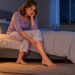 A síndrome das pernas inquietas provoca uma necessidade intensa de movimentar as pernas, principalmente durante o repouso noturno.