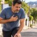 A dor no peito ao subir ladeiras que melhora com o descanso pode ser um sinal de angina e merece avaliação médica.
