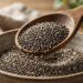 A chia hidratada acrescenta fibras, ômega-3 vegetal e nutrientes a um café da manhã equilibrado.